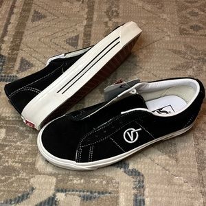 NWT - VANS Anaheim Factory Sid DX - UNISEX